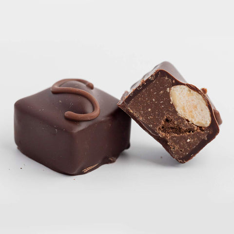 Almond praline