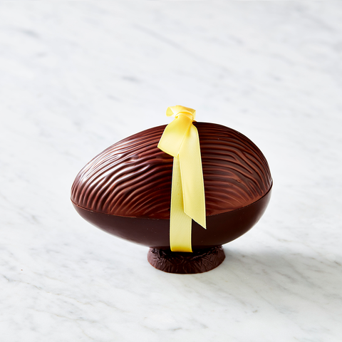 Praline-filled Large Egg